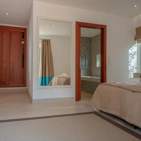 Willa Deslumbrante V6 *