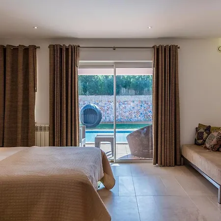 Willa Deslumbrante V6 *