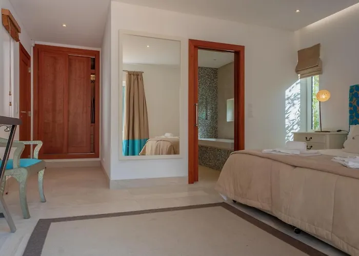 Villa Deslumbrante V6 *