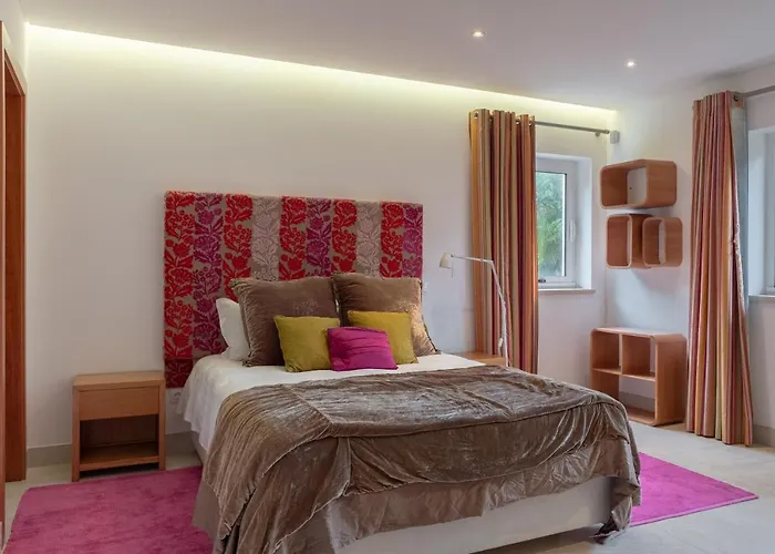 Deslumbrante V6 Villa