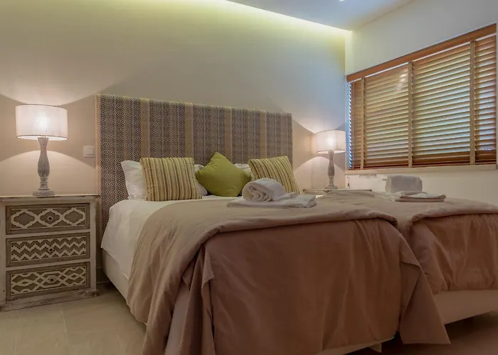 Deslumbrante V6 Villa